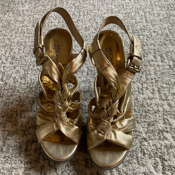MK Lucite Gold Soft Leather Heels! - Picture 2 of 5